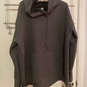 Gray Quilted Sweatshirt